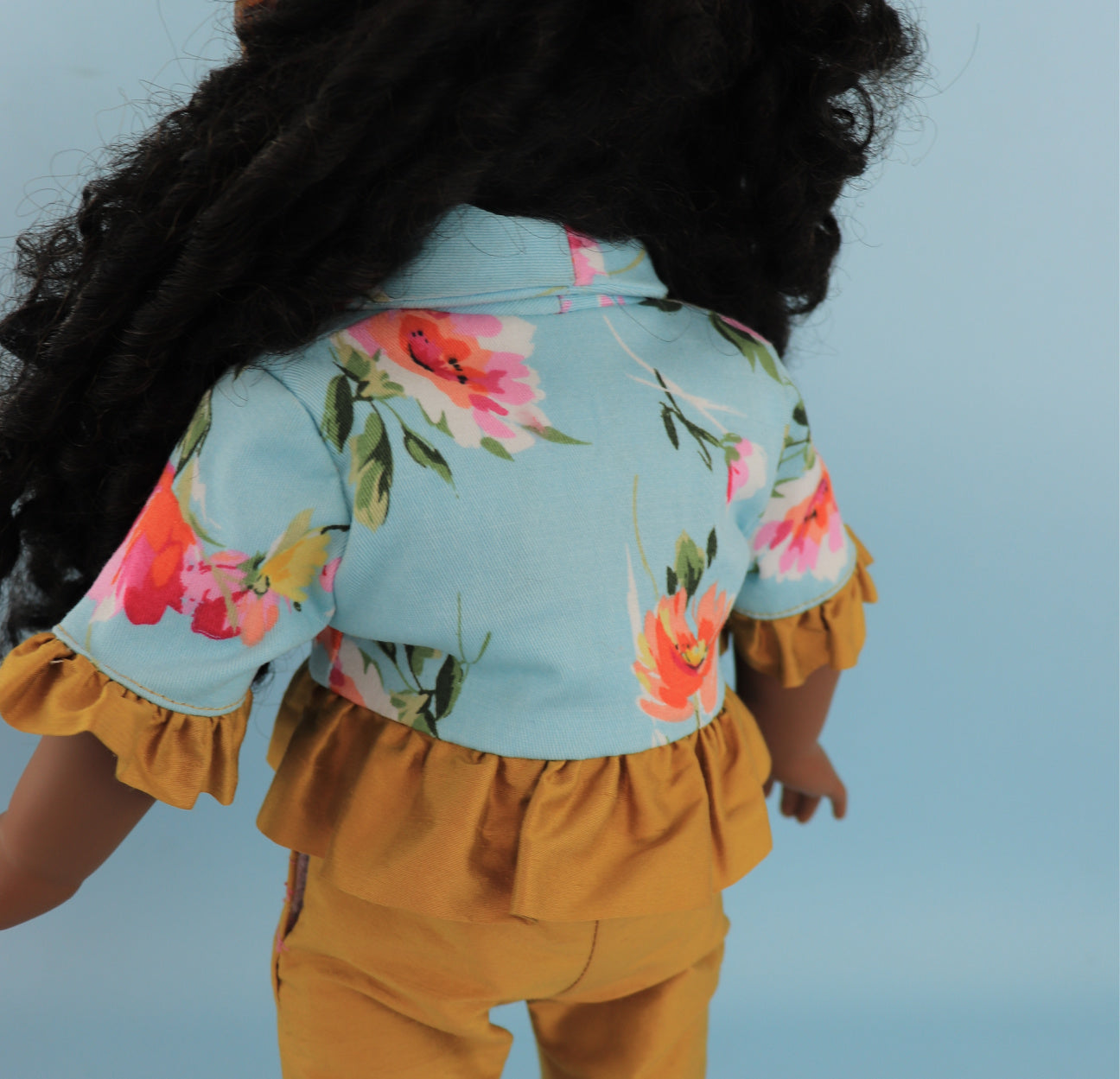 American Girl Doll pdf sewing pattern, pants, capri pants, Bolero jacket with detailed video tutorial. Bolero back view.