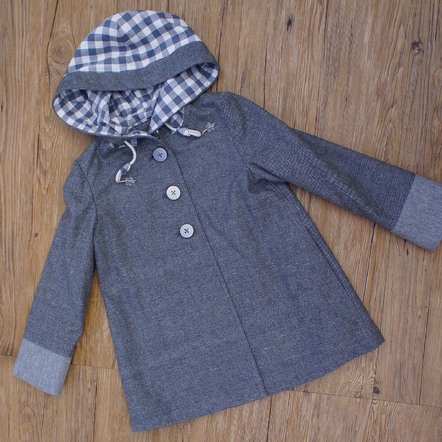 Dakota Pea Coat, pdf sewing pattern by Frocks and Frolics. Fully lined wool coat with hoodie or collar. The sewing pattern comes with video tutorials.