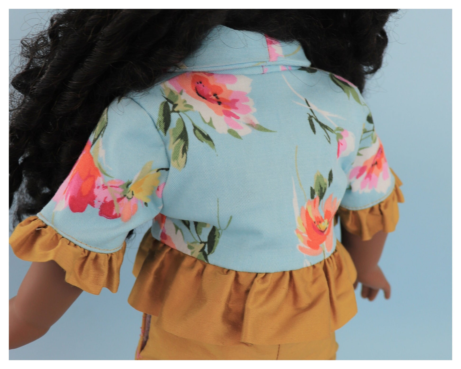 Paris doll bolero digital pdf sewing pattern. View of the ruffle hem and sleeve. Sewing pattern comes with video tutorial.