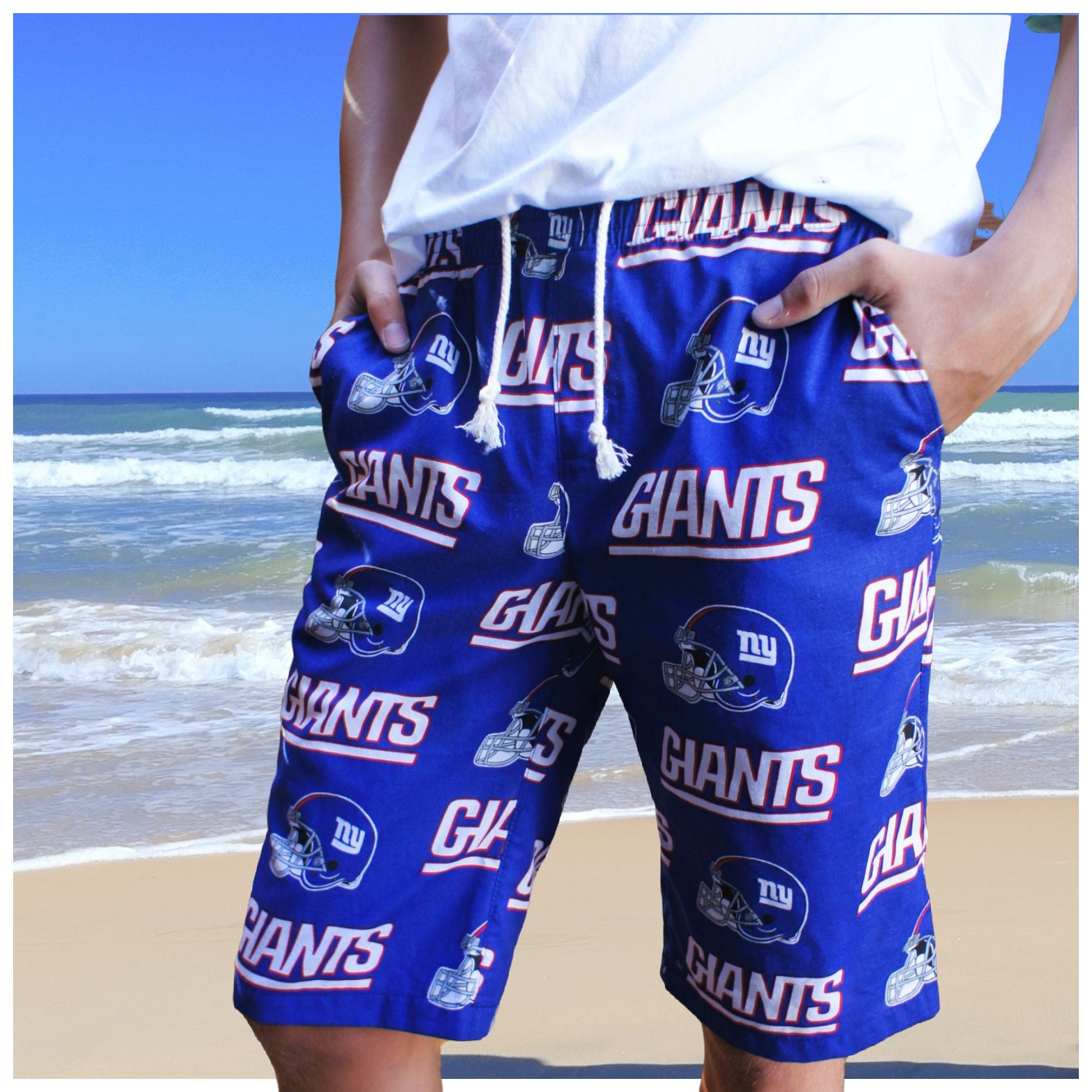 Oscar shorts, pdf sewing pattern by frocks and frolics, boys slacks, Bermuda shorts, age 1-14. Shorts have side pockets an elasticated waist and contrast turn up. 
